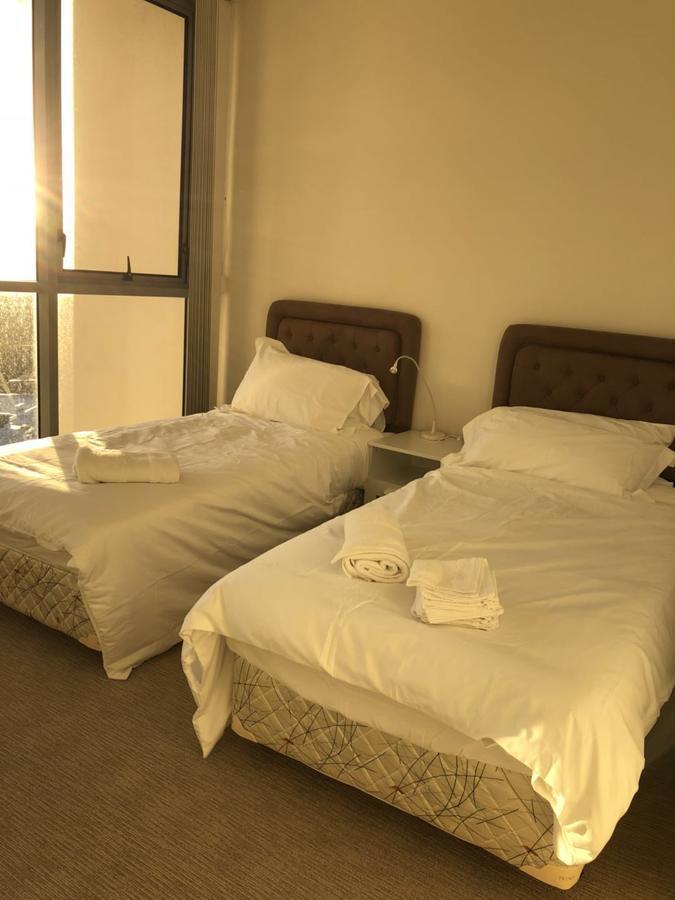 2 Bedroom High Rise Apartment Audley Екстериор снимка