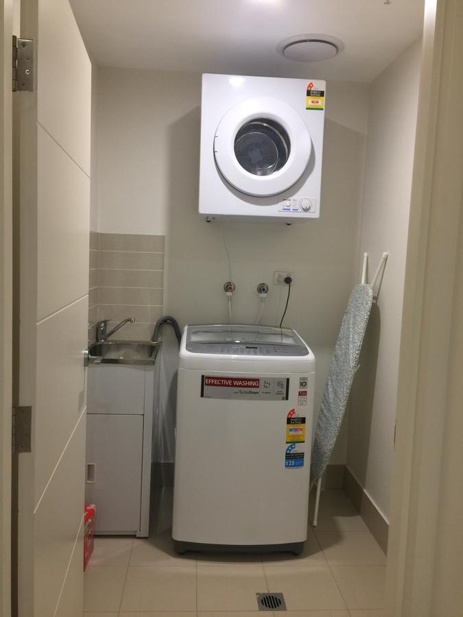 2 Bedroom High Rise Apartment Audley Екстериор снимка