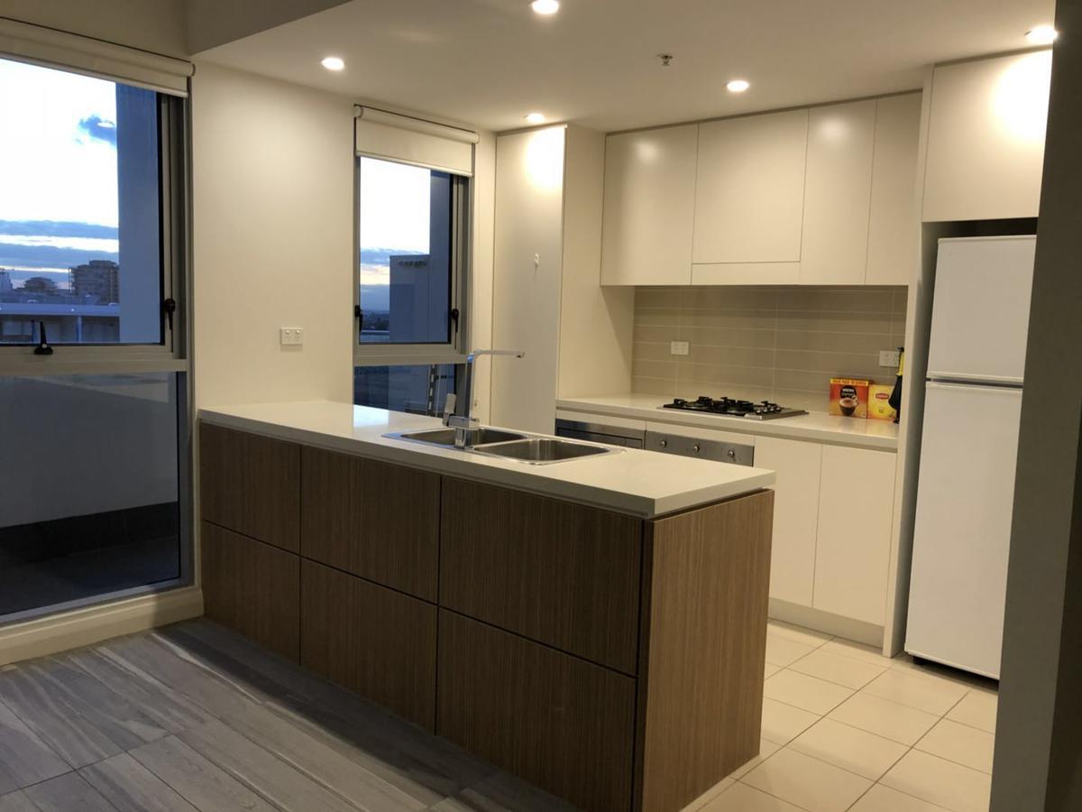 2 Bedroom High Rise Apartment Audley Екстериор снимка